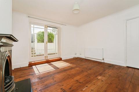 2 bedroom apartment for sale, Hales Road, Cheltenham, Gloucestershire, GL52