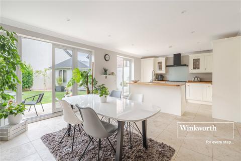 4 bedroom semi-detached house for sale, Longham Farm Close, Ferndown BH22