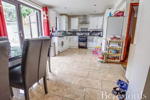 undefined, Queen Street, Warley, CM14