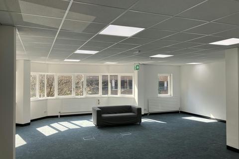 Office to rent, Fitzalan Rd Cardiff CF24 0BL