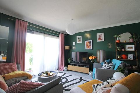32 Fleetwood Close, Croydon, CR0 5HD