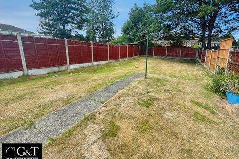 9 Barn Green, Bradmore, Wolverhampton, WV3 7AY