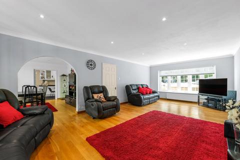 4 bedroom detached house for sale, New Lodge Drive, Oxted, Surrey, RH8