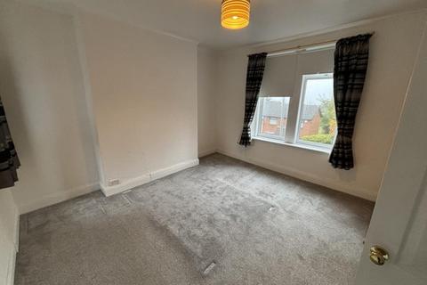 2 bedroom house to rent, Holyoake Gardens, Gateshead NE9