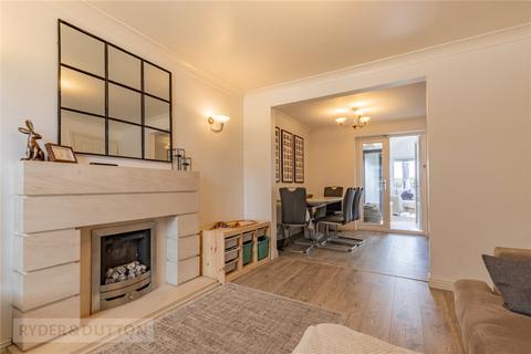 4 Emerald Drive, Oldham, OL1 4TL