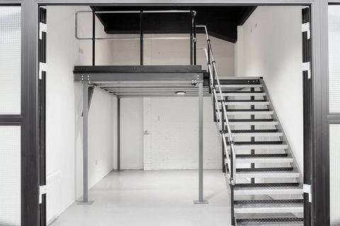 Industrial unit to rent, Mowat Industrial Estate Watford WD24 7UY