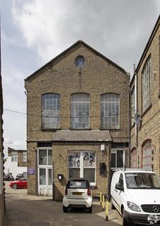 Industrial unit to rent, Alston Rd Barnet EN5 4EL
