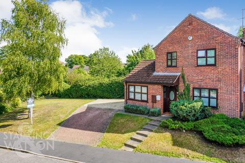 undefined, Highview Close, Blofield, Norwich