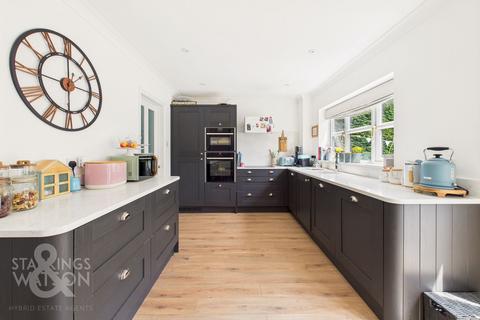 undefined, Highview Close, Blofield, Norwich