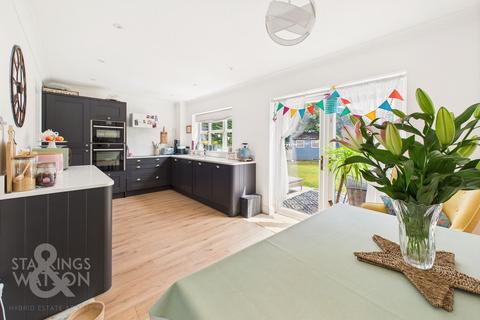 undefined, Highview Close, Blofield, Norwich