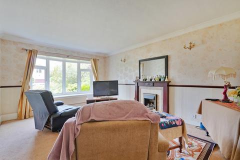 7 Birchitt Close, Sheffield, S17 4QJ