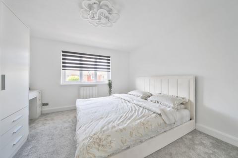 2 bedroom terraced house for sale, Oakside, Denham, Uxbridge