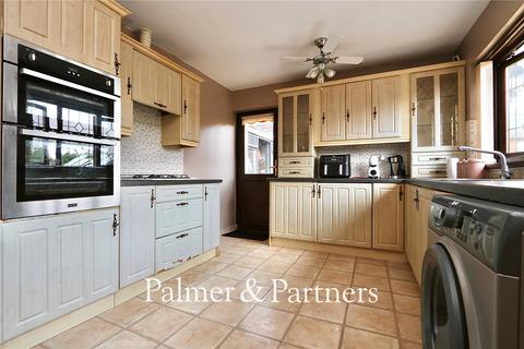 3 bedroom bungalow for sale, Blandford Road, Ipswich, Suffolk, IP3