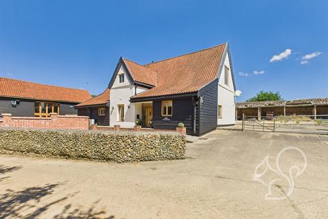 4 bedroom detached house for sale, Thorpe Road, Preston St. Mary