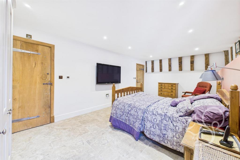 Principal Bedroom