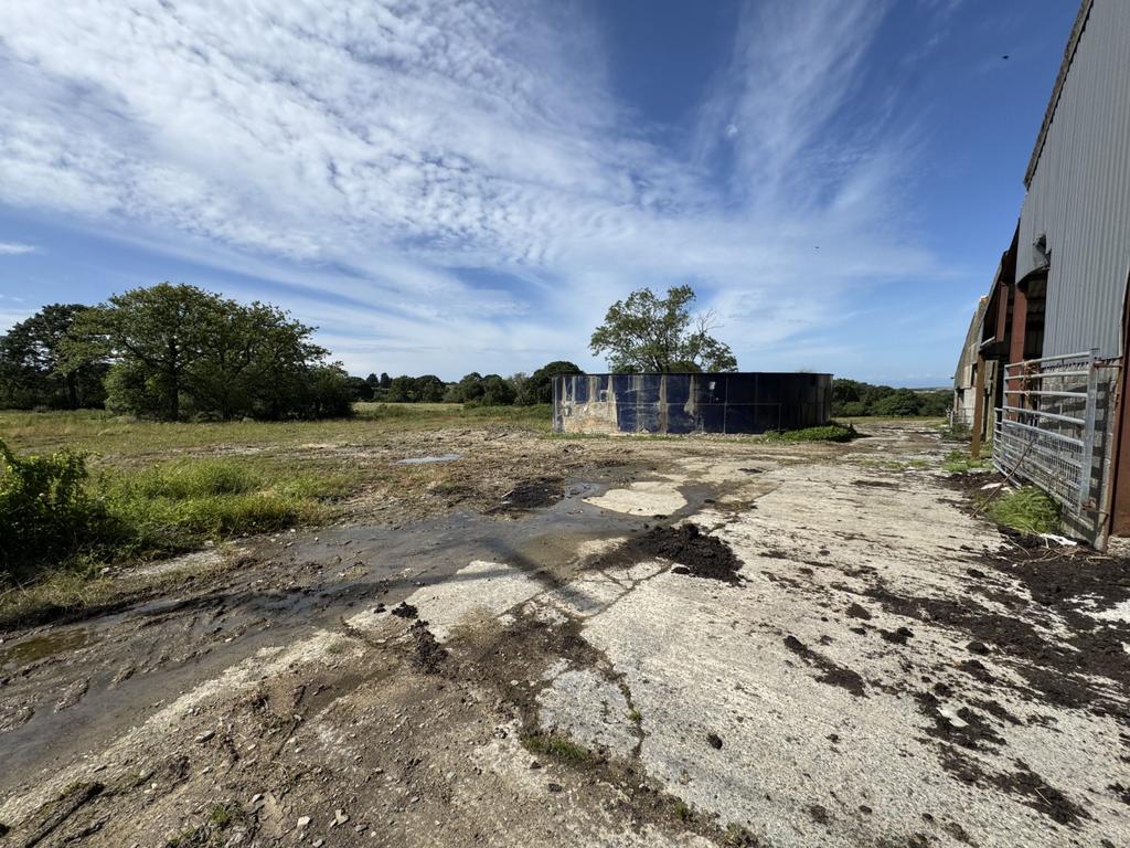 Above Ground Slurry Store