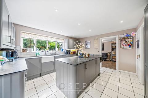 4 bedroom detached house for sale, Jackson Close, Kesgrave, IP5