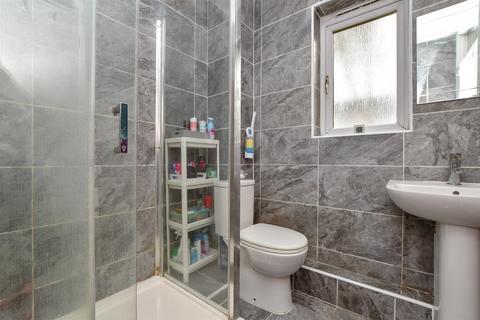 6 Chelsea Gardens, Cheam, Sutton, SM3 9TN