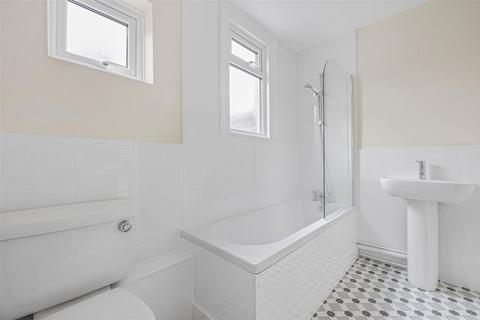 3 bedroom terraced house for sale, Elm Lodge Avenue, Reading, RG30