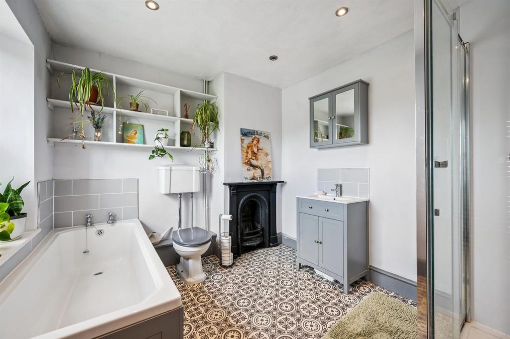 Bathroom Two.jpg