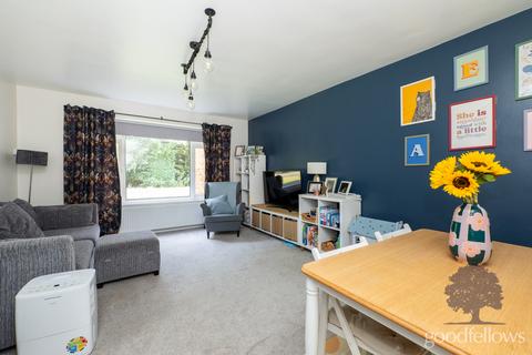undefined, Albion Road, Sutton SM2