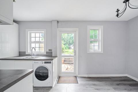 2 bedroom end of terrace house for sale, Leaves Green Road, Keston, BR2