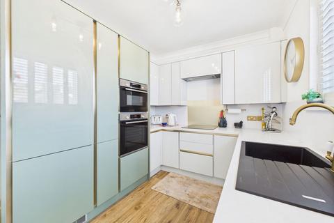 undefined, Osney Crescent, Paignto
