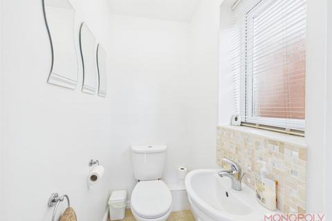 32 Alyn Road, Gwersyllt, Wrexham, LL11 4HU