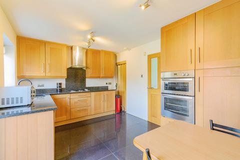 2 Wolsey Close, Radcliffe, Manchester, M26 3AG
