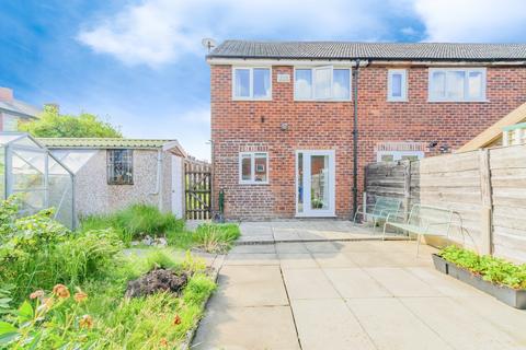 2 Wolsey Close, Radcliffe, Manchester, M26 3AG
