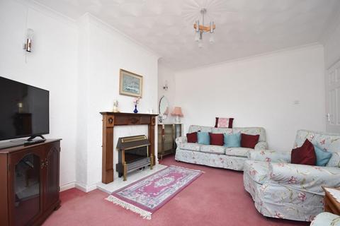 3 bedroom semi-detached house for sale, 119 Redlands Road, Penarth, CF64 2WG