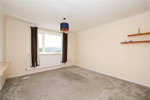2 bedroom flat to rent, Southcliffe Drive, Shipley BD17