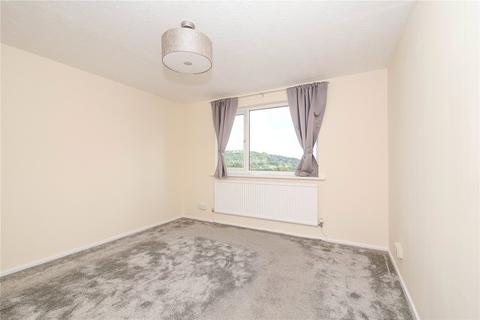 2 bedroom flat to rent, Southcliffe Drive, Shipley BD17