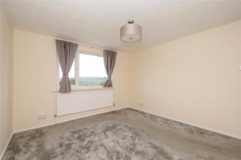2 bedroom flat to rent, Southcliffe Drive, Shipley BD17