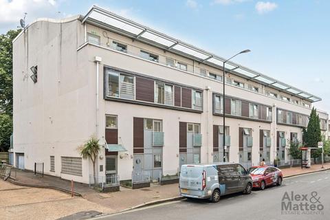 1 bedroom flat for sale, Rotherhithe Street, Rotherhithe, SE16