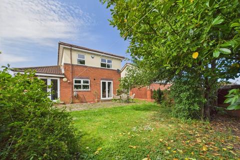 4 bedroom detached house for sale, The Lawns, Bridlington, YO16 6FL