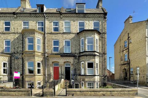 1 bedroom apartment to rent, Acomb Road, York