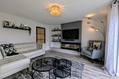 3 bedroom end of terrace house for sale, Garden Gate Drive, South Shields, NE33
