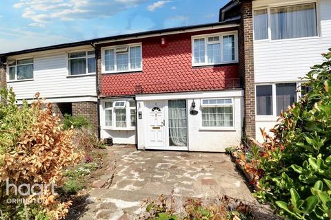 9 Rye Field, Orpington, BR5 4PA