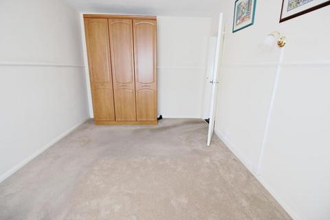 19 Walden Close, Belvedere, DA17 5HD
