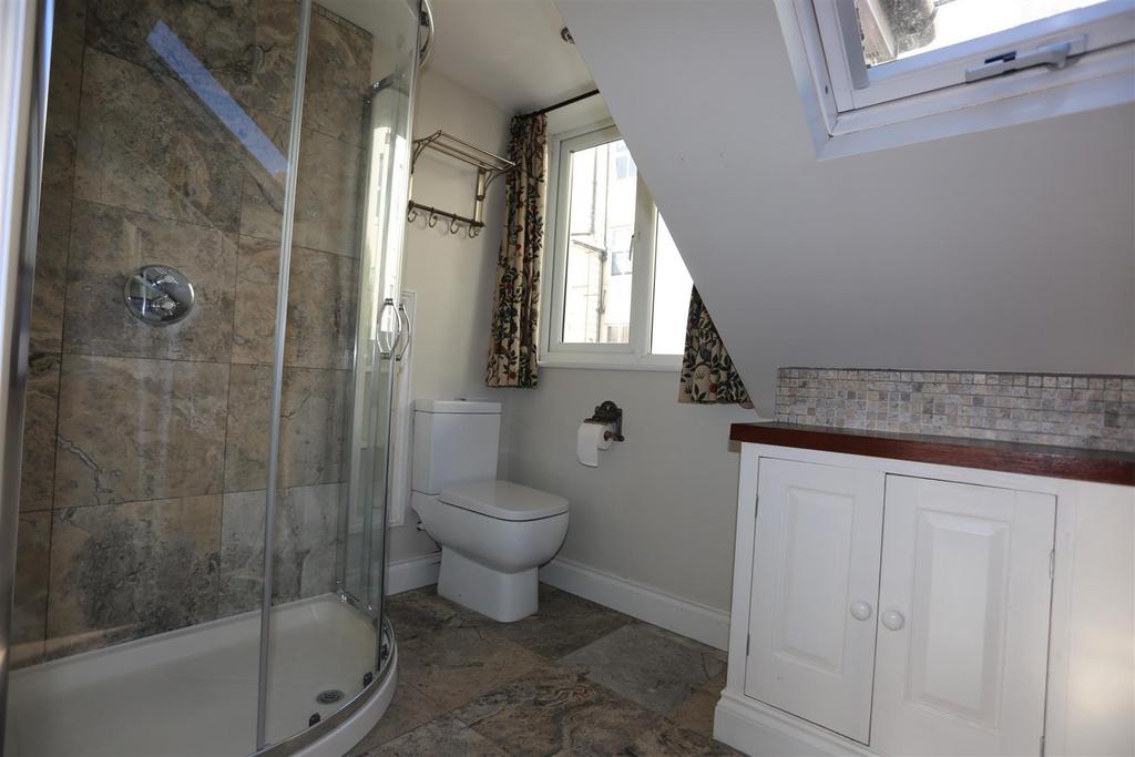 9 guildford street new (17).jpg