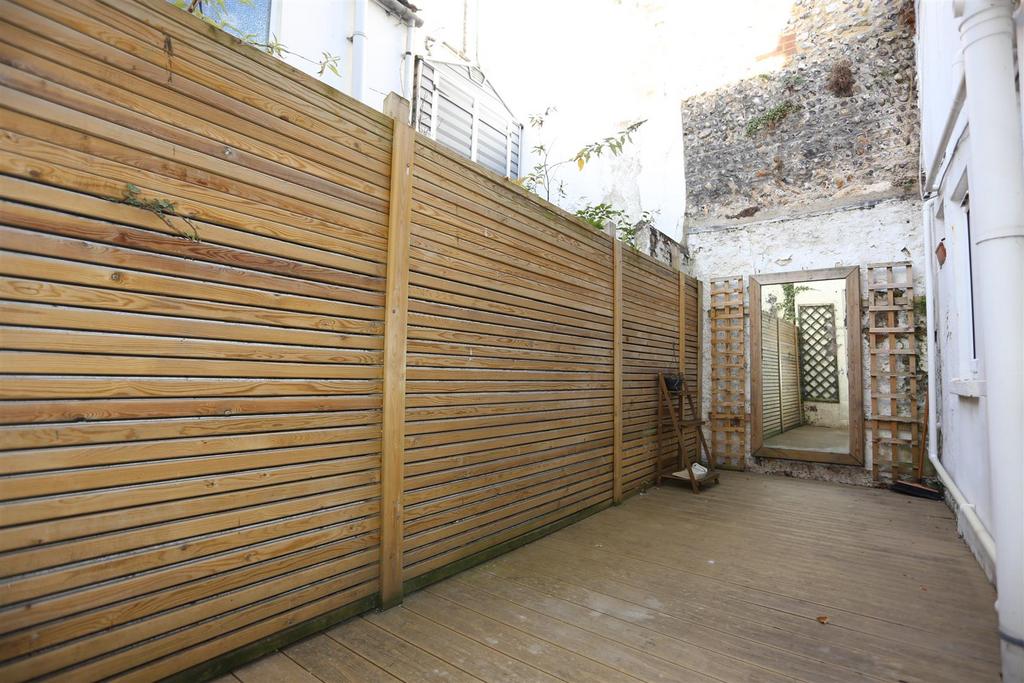 9 guildford street new (8).jpg