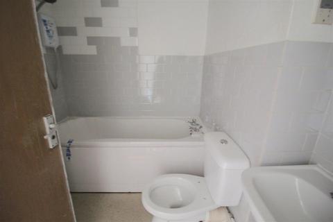 Studio for sale, Moat Lane, Yardley B26