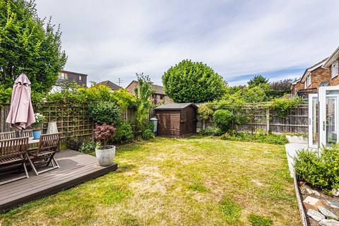 4 bedroom detached house for sale, Knivet Close, Rayleigh, SS6
