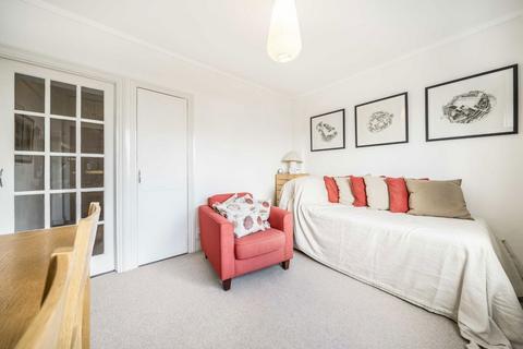 undefined, Woburn Place, London WC1H