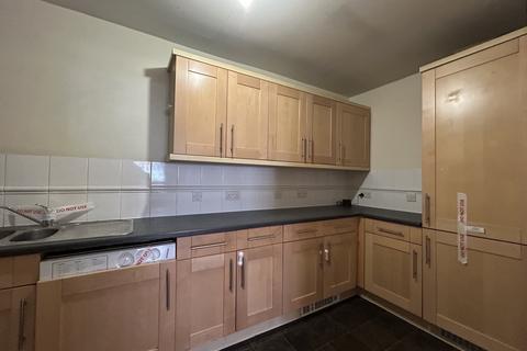 2 bedroom flat for sale, Scotney Gardens, St. Peters Street, Maidstone, Kent, ME16 0GR