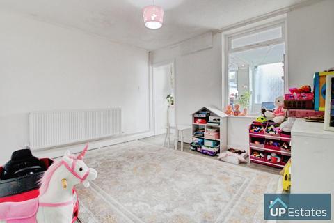 3 Bartlett Close, Coventry, CV6 6FU