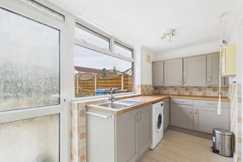 3 bedroom semi-detached house for sale, Ridgestone Avenue, Bilton, Hull, HU11 4AJ