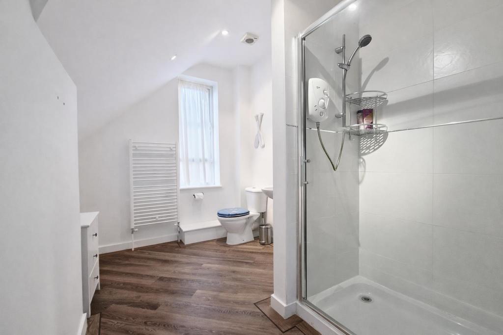 En Suite 3 EF.png