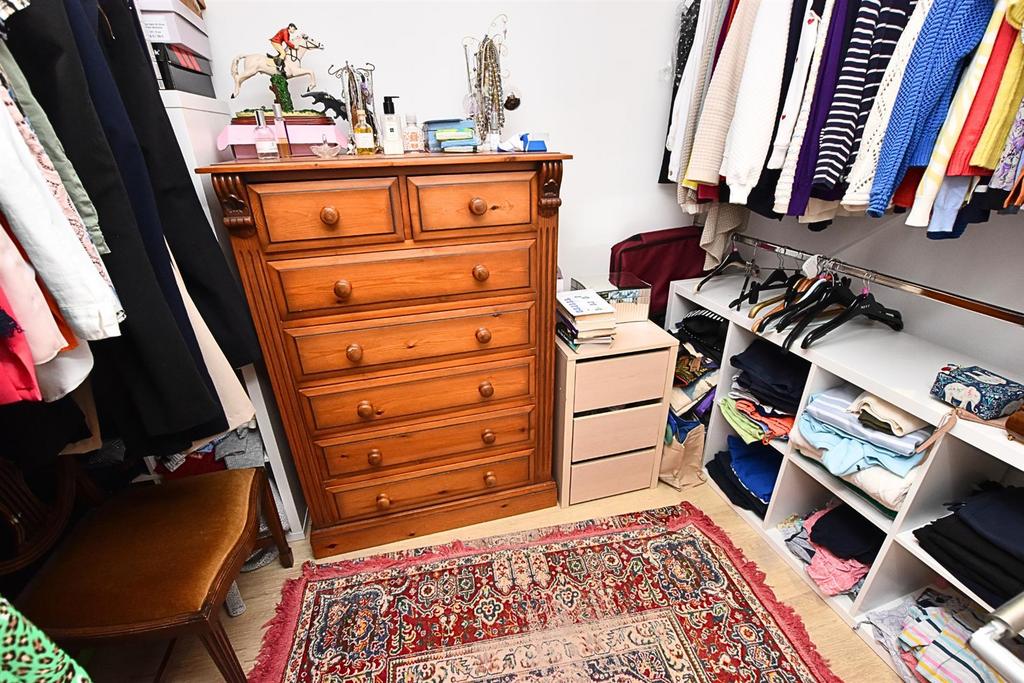 Walk in wardrobe (one)